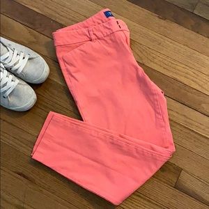 Peach Old Navy pixie pants